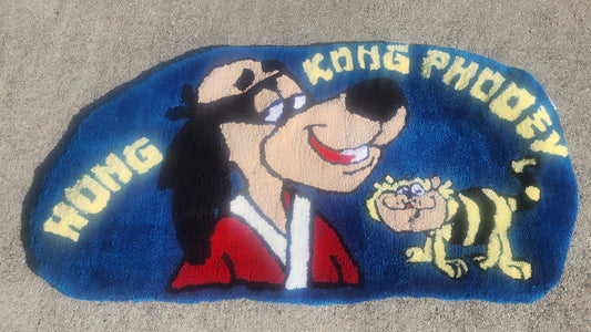 Cartoon character with a bee on a blue background with 'Kong Phooey' text.